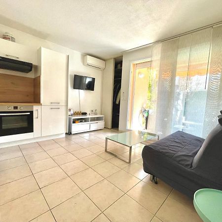 مينتون Studio Avec Jardin - Garage - 500M Des Plages المظهر الخارجي الصورة